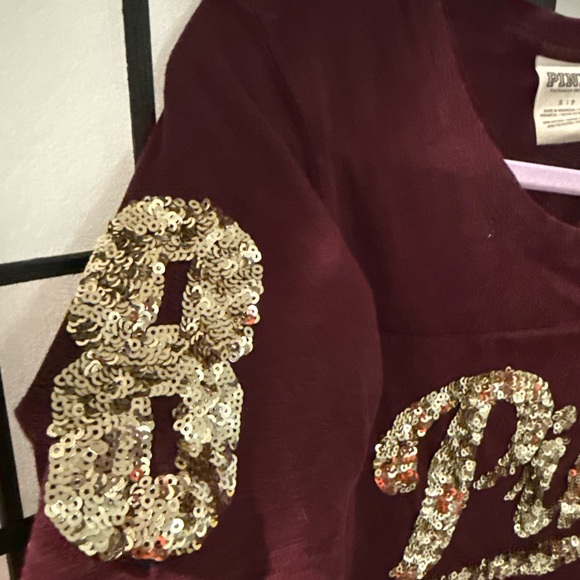 PINK Victoria's Secret Burgundy Sequinced Tee - Picture 2 of 3